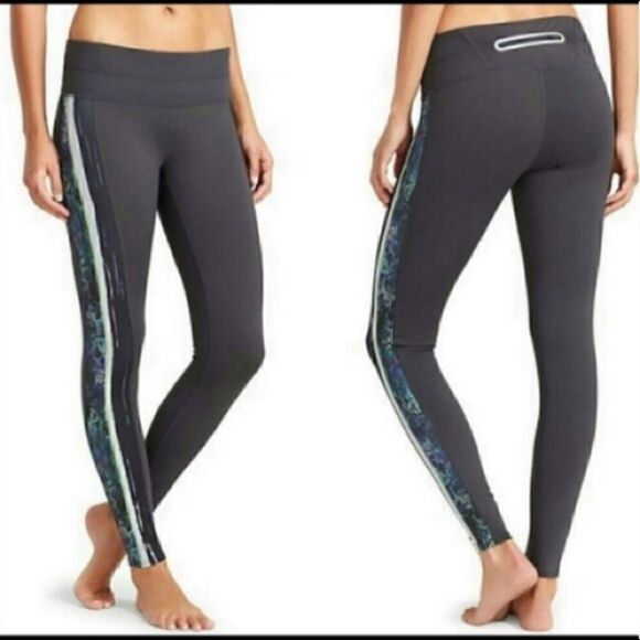 ATHLETA SWIPE SONAR Gray Multicolor Stripe Legging - Picture 1 of 9